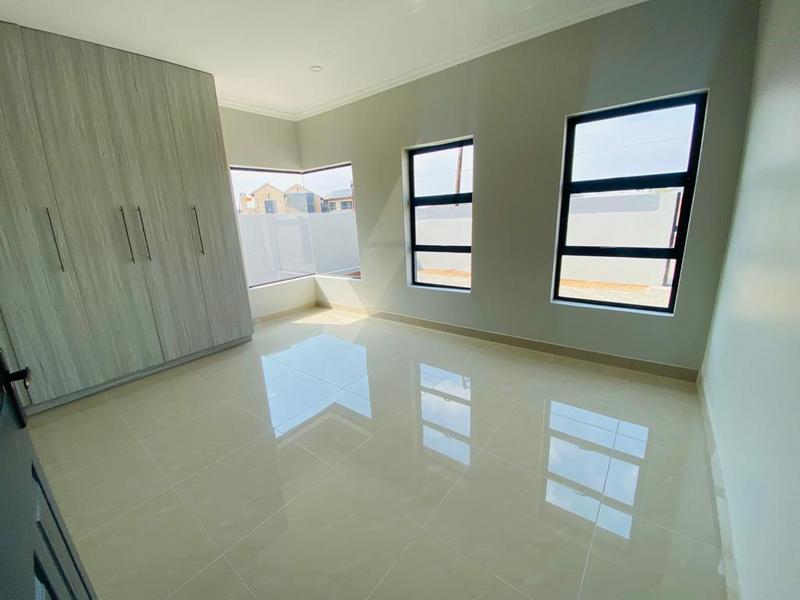 5 Bedroom Property for Sale in Royldene Northern Cape